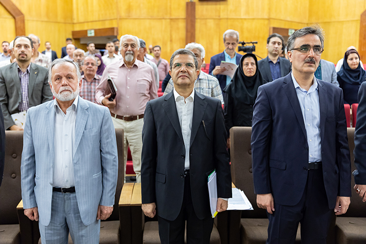 مجمع عمومی عادی سالانه 8
