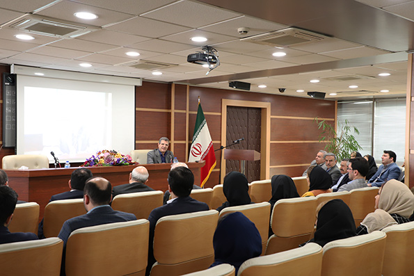 معارفه مدیر فناوری اطلاعات