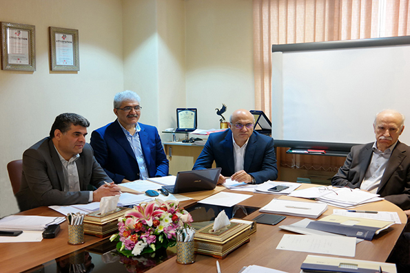 مجمع عمومی عادی سالانه شرکت لیزینگ کارآفرین برگزار شد